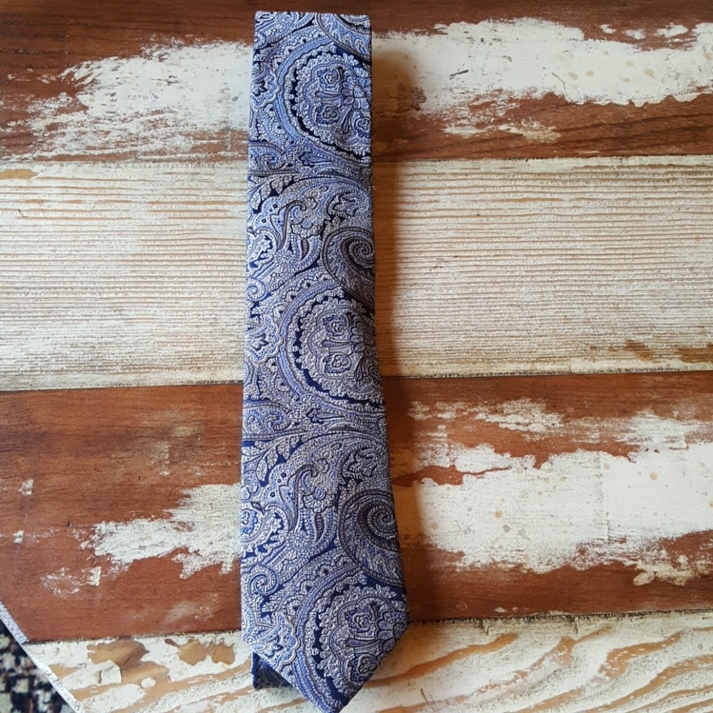 Mens tie